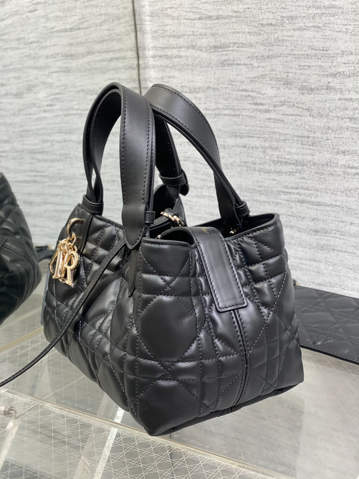 Классические Сумки Женские Christian Dior 11562715