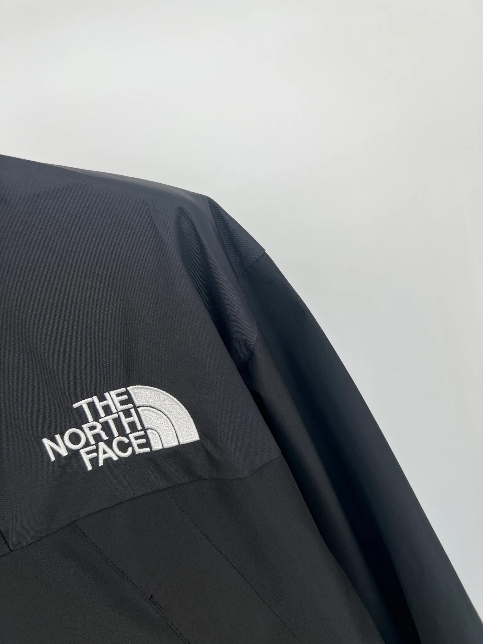 Куртки И Пуховики Женские The North Face 18416102
