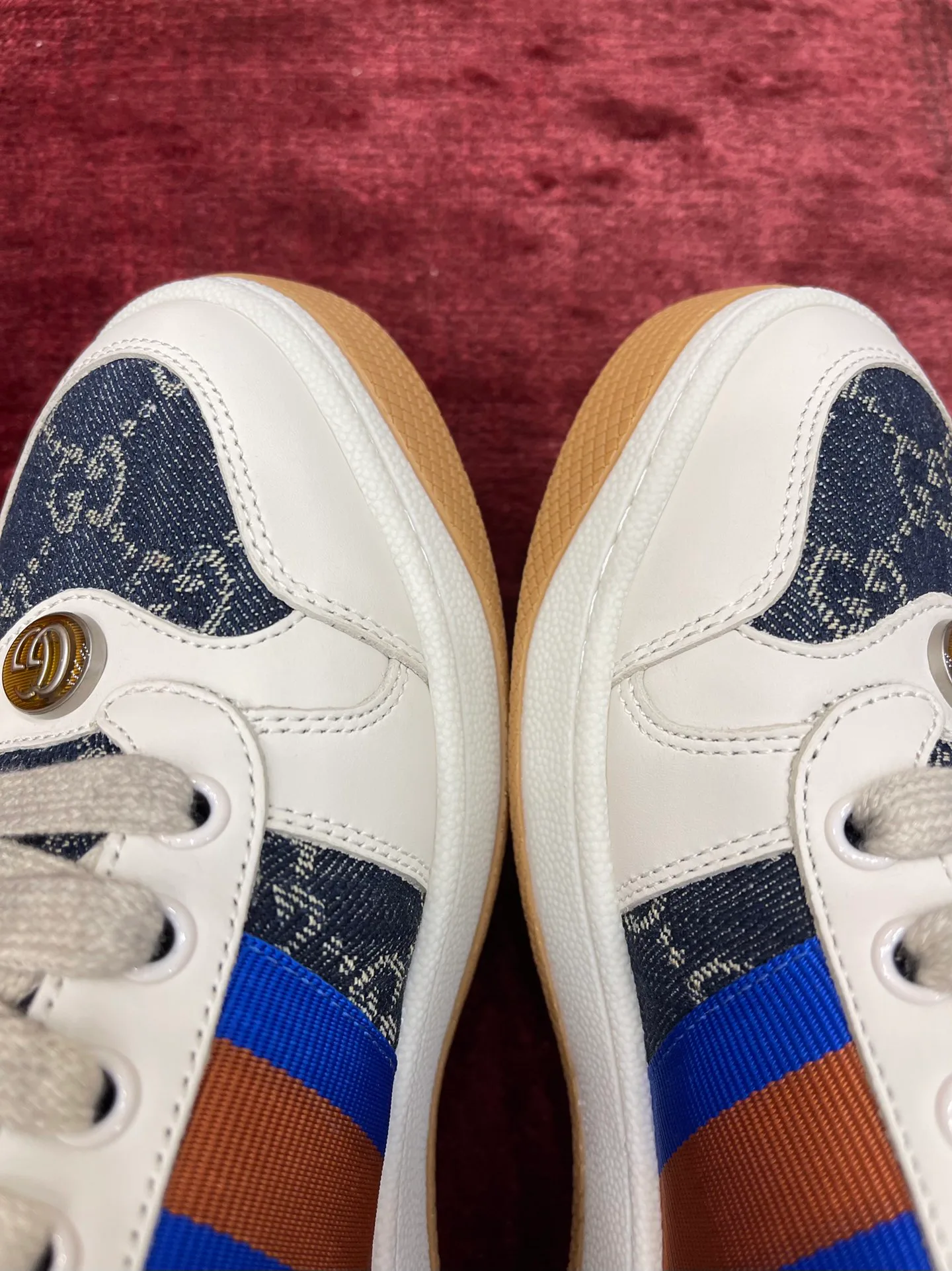 Кроссовки Женские Gucci 5426844