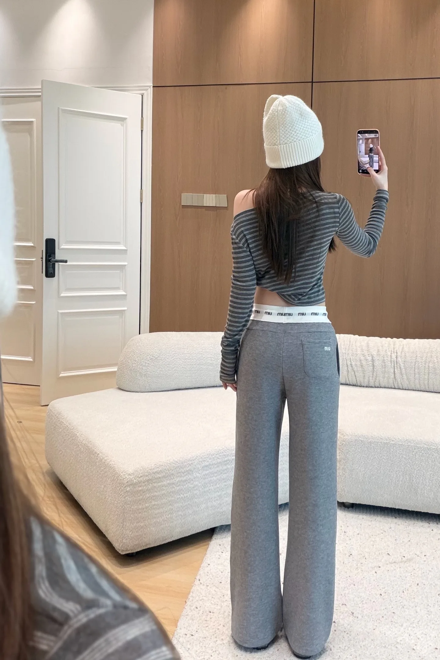 Брюки Женские Miu Miu 18710962