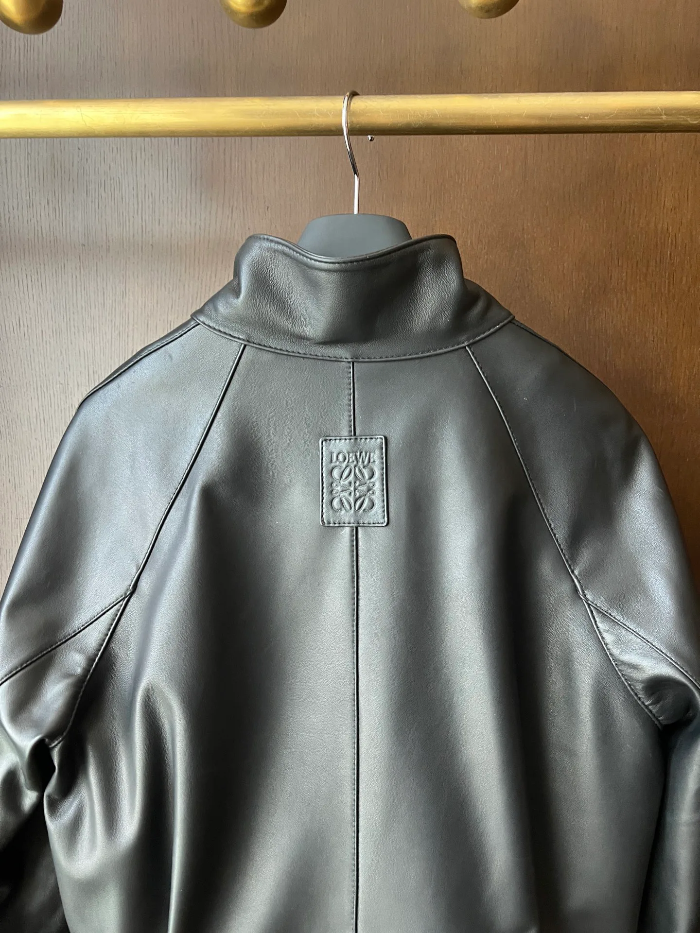 Кожаные Куртки И Дублёнки Женские Loewe 9101759