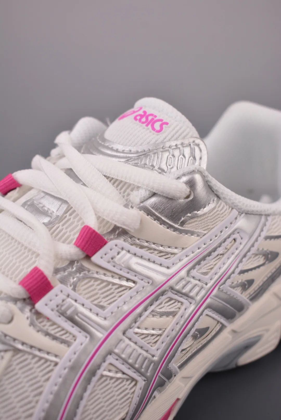 Кроссовки Женские Asics 18846989