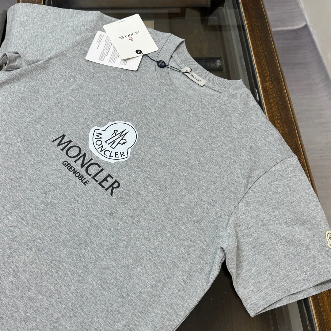 Футболки Женские Moncler 10201194