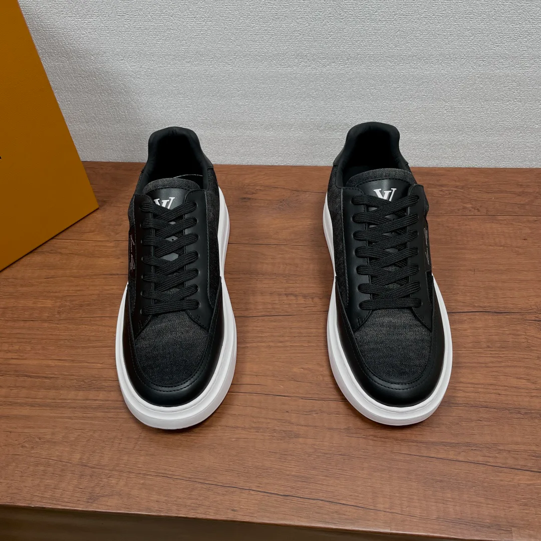 Кроссовки Мужские Louis Vuitton 17542438