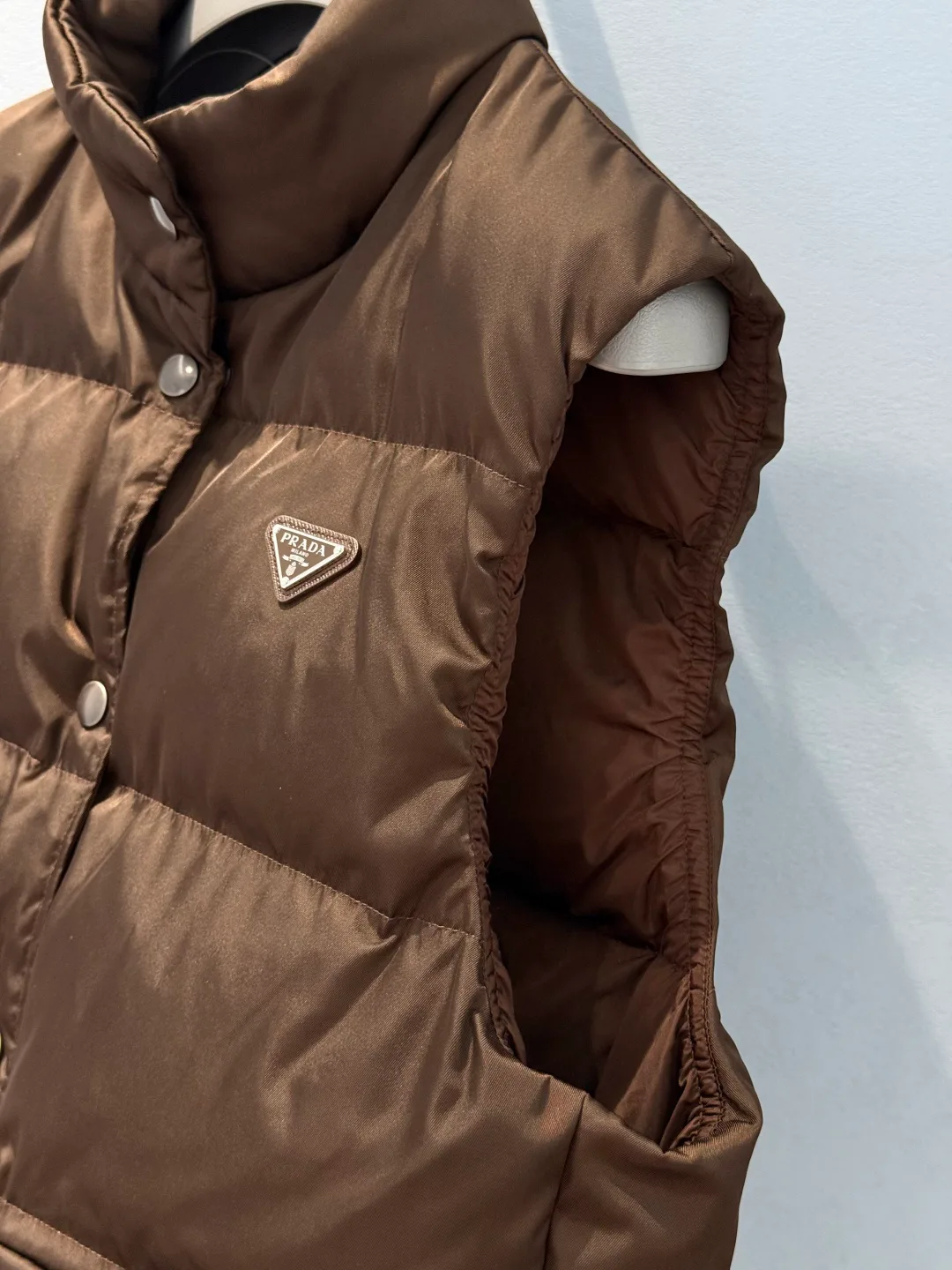 Жилеты Женские Prada 18758180