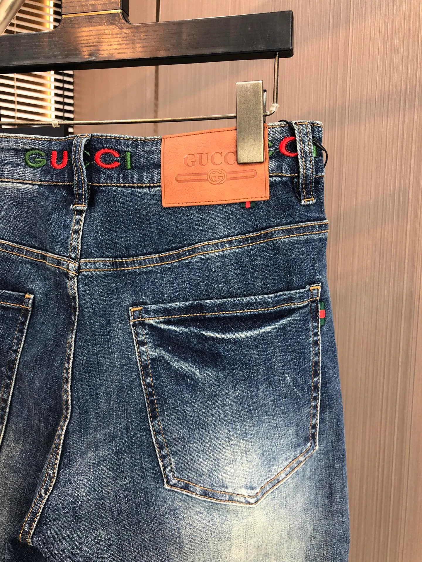 Джинсы Женские Gucci 10186847