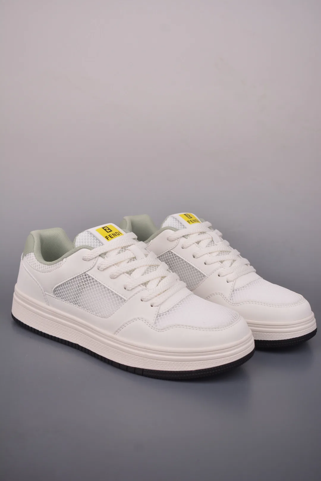 Кроссовки Мужские Fendi 13249599