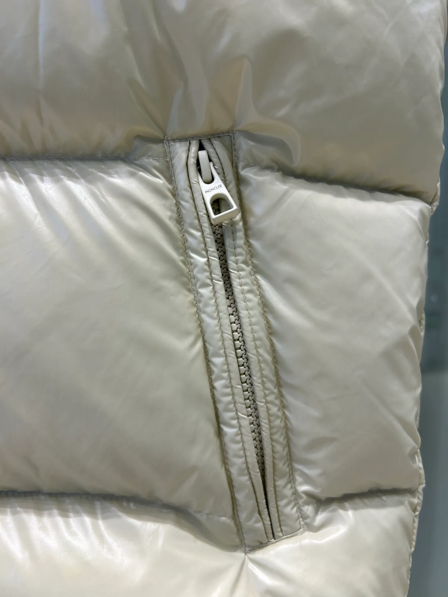 Жилеты Мужские Moncler 112218