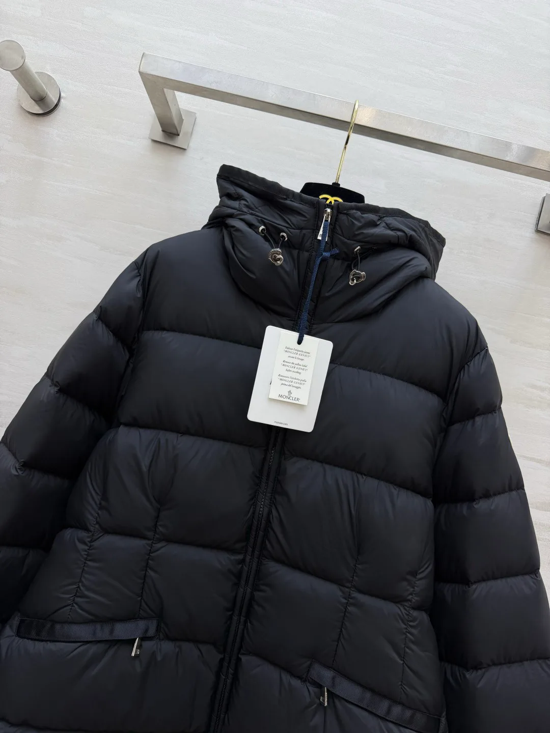 Куртки И Пуховики Женские Moncler 19018537