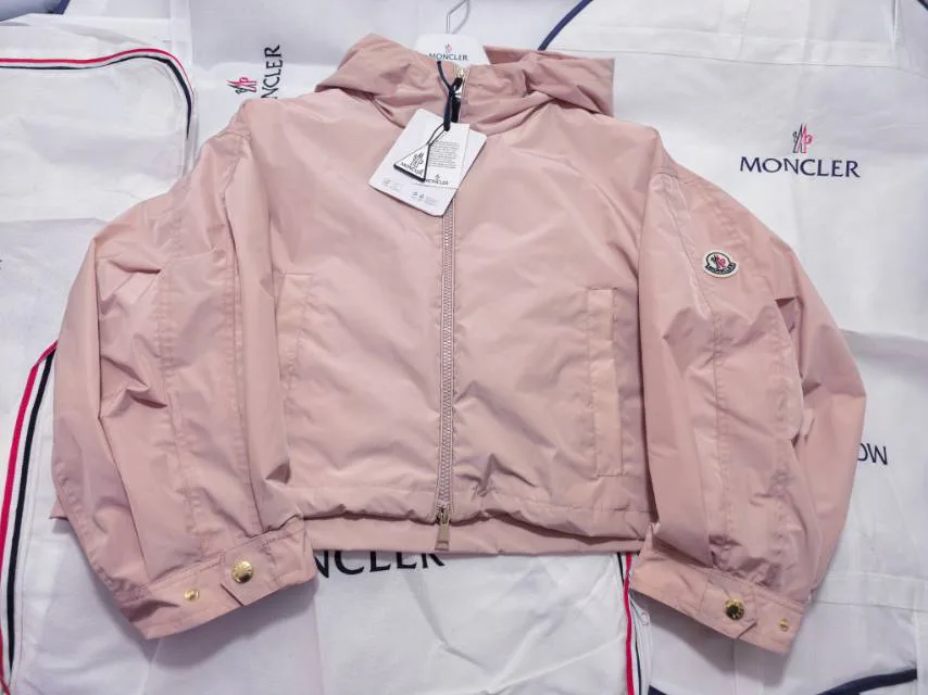Куртки И Пуховики Женские Moncler 5074992