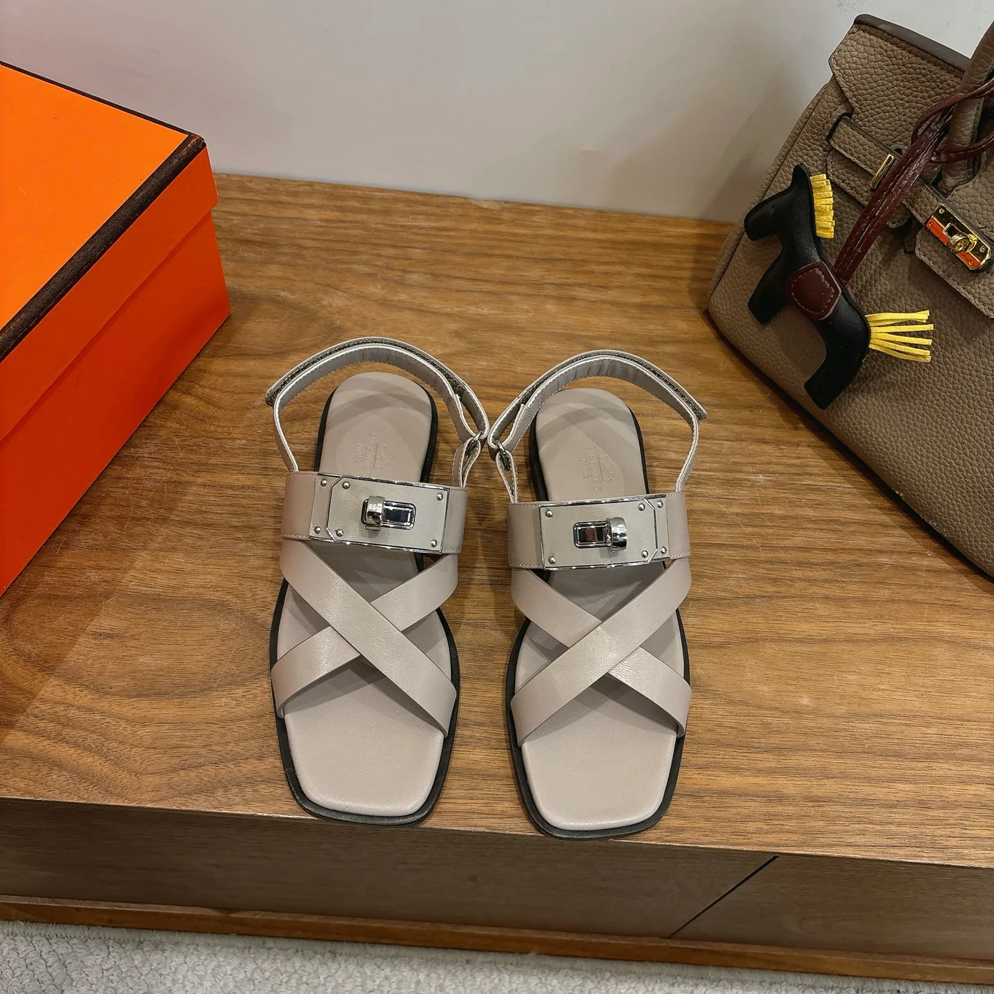 Сандалии Женские Hermes 1881701