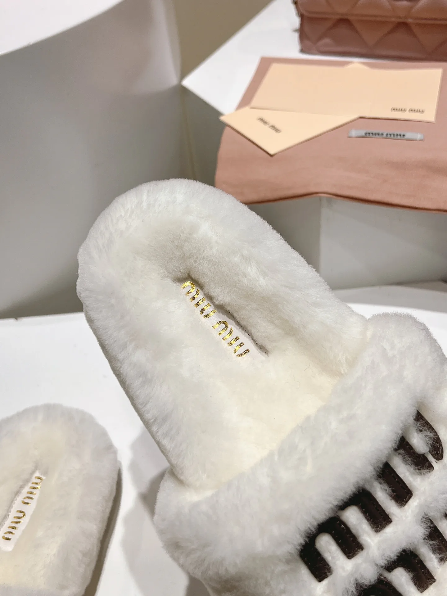 Тапочки Женские Miu Miu 704168