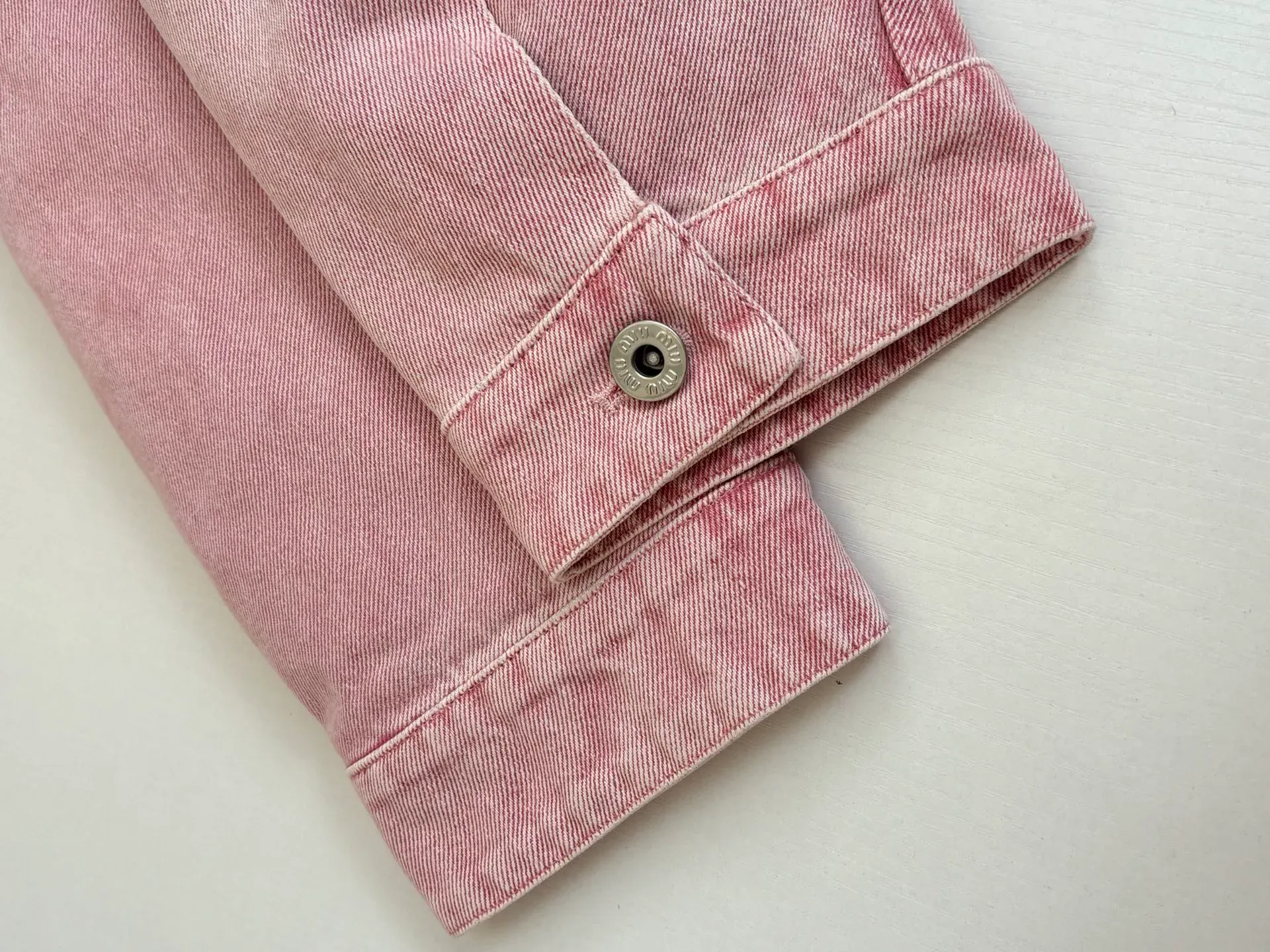 Куртки И Пуховики Женские Miu Miu 1493577