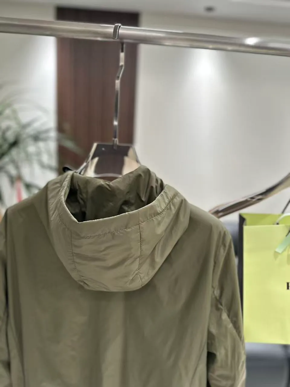 Куртки И Пуховики Мужские Prada 17944125