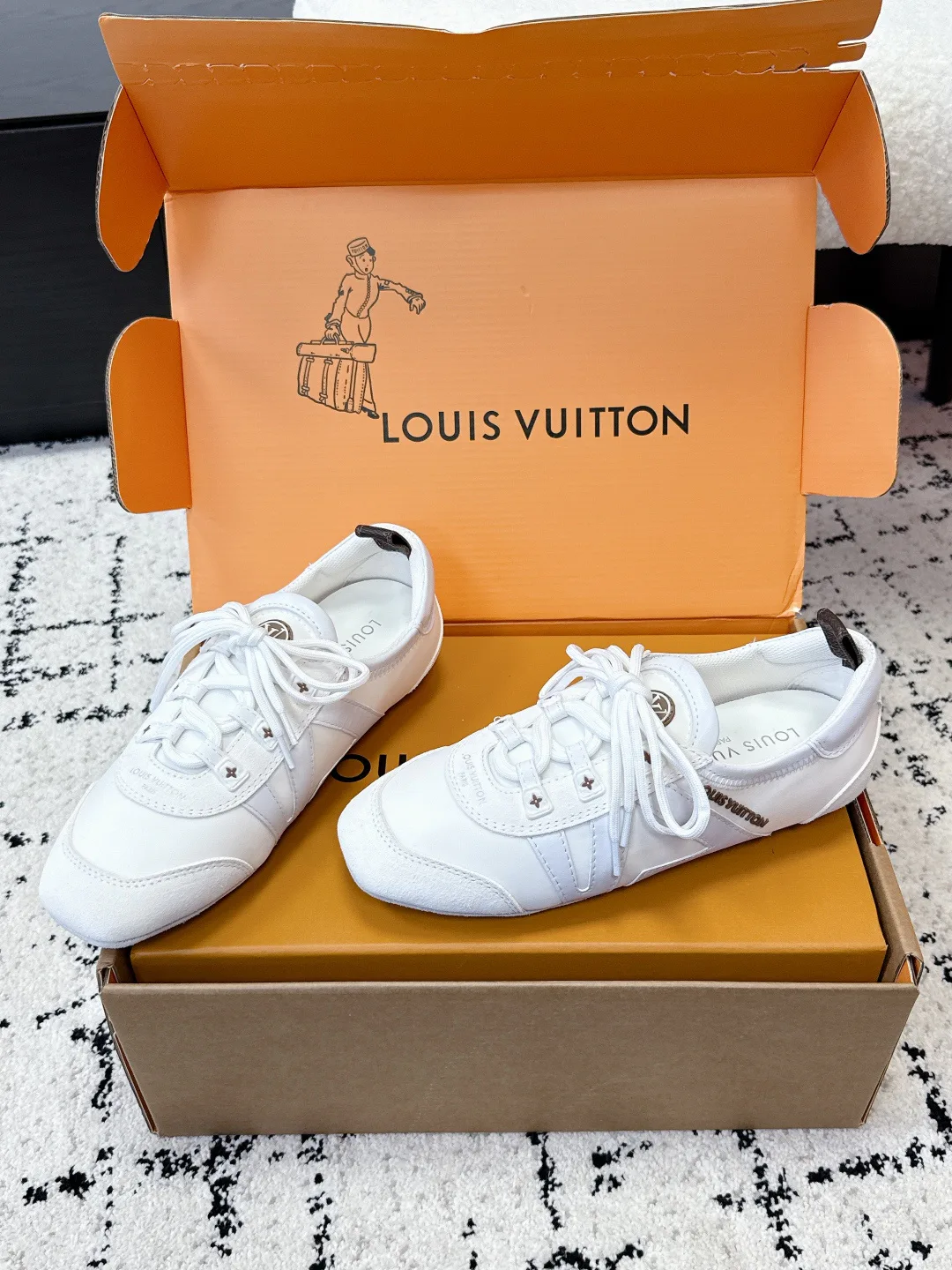 Кроссовки Женские Louis Vuitton 1752774