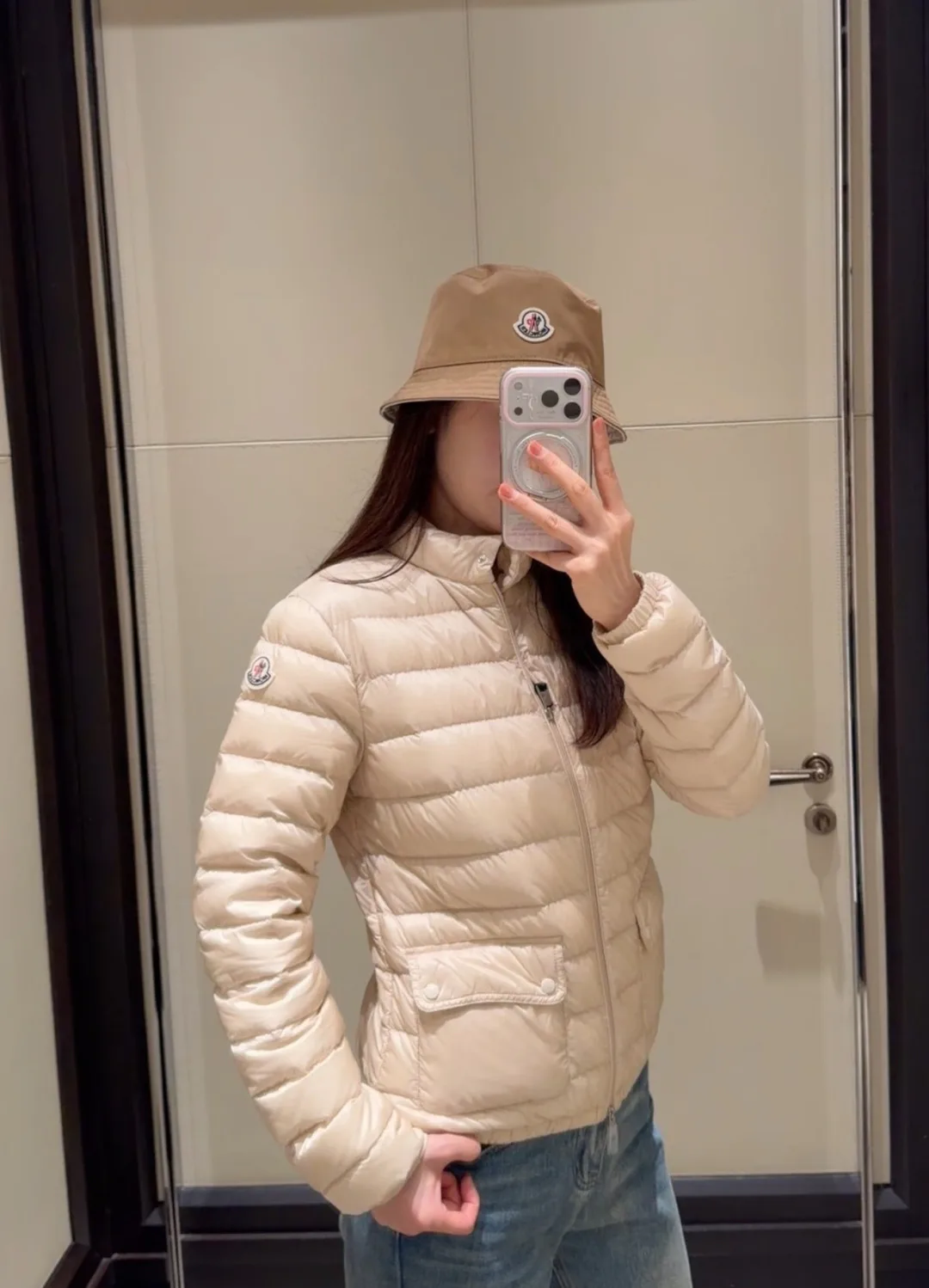 Куртки И Пуховики Женские Moncler 18746479