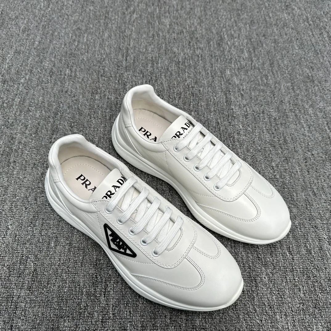 Кроссовки Мужские Prada 18076360