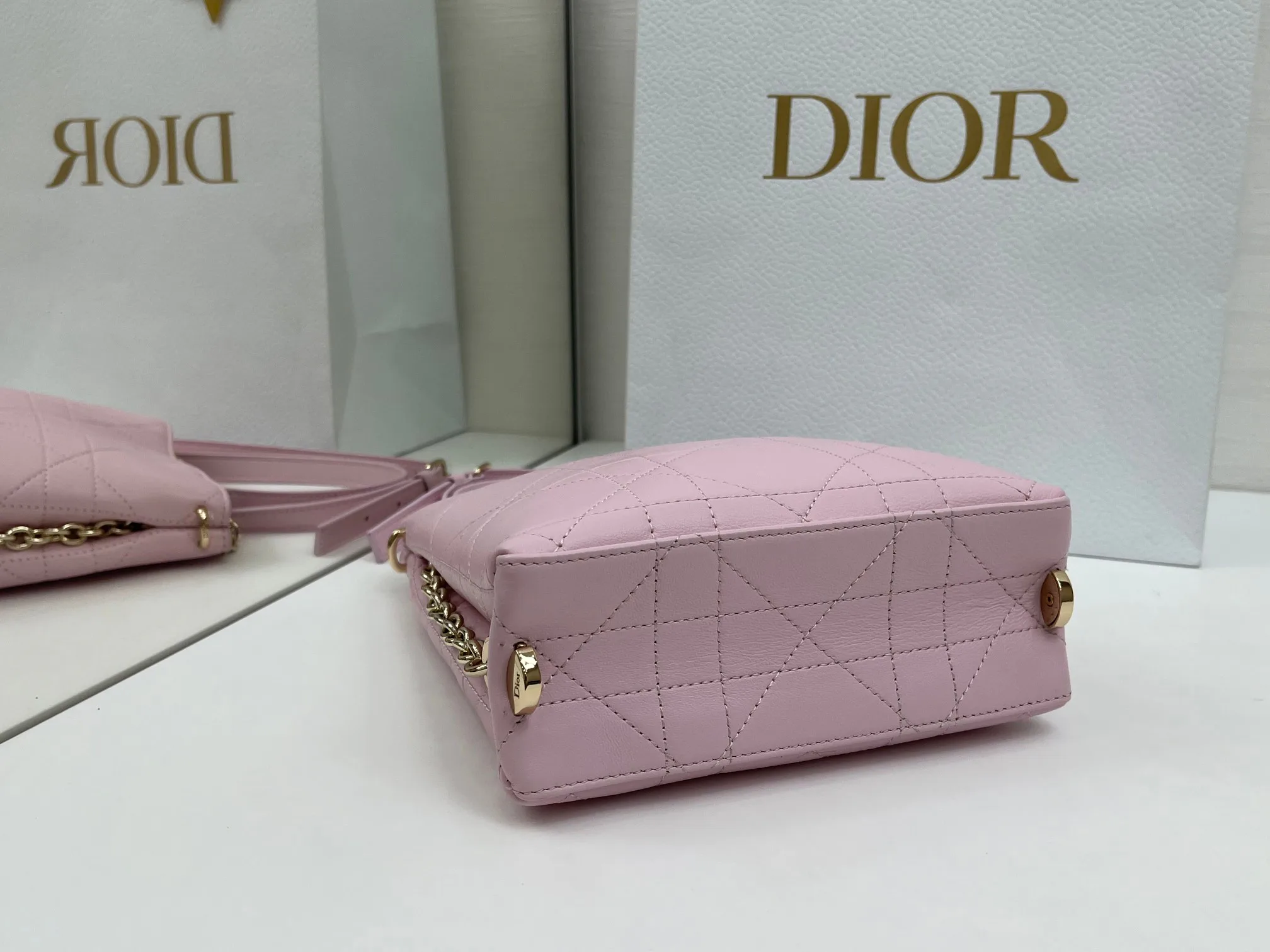 Классические Сумки Женские Christian Dior 13349529