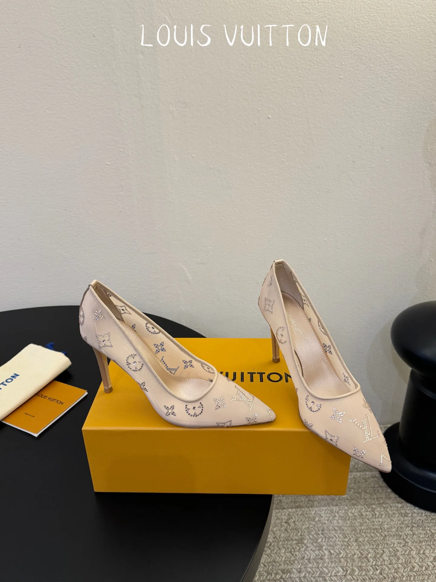 Туфли Женские Louis Vuitton 11870448