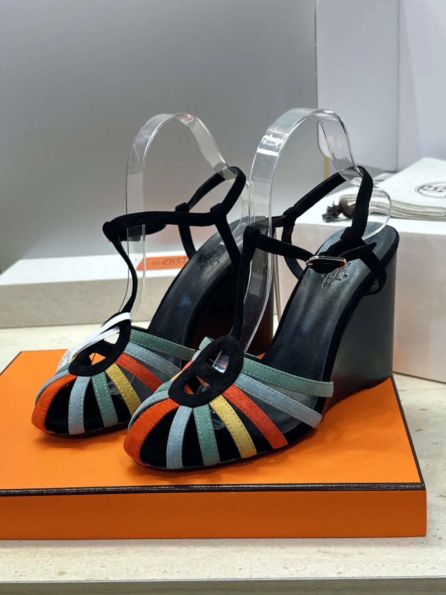 Босоножки Женские Hermes 18120770