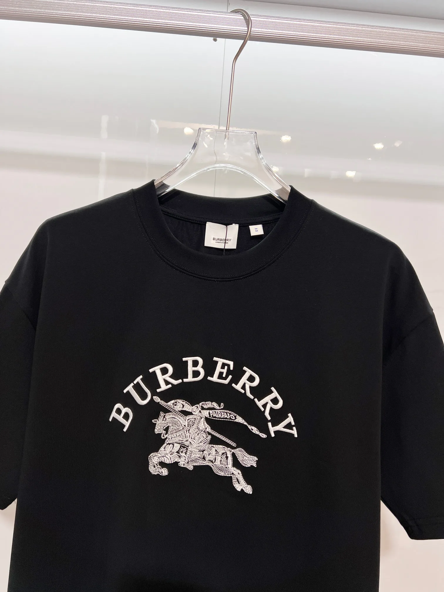 Футболки Женские Burberry 688169
