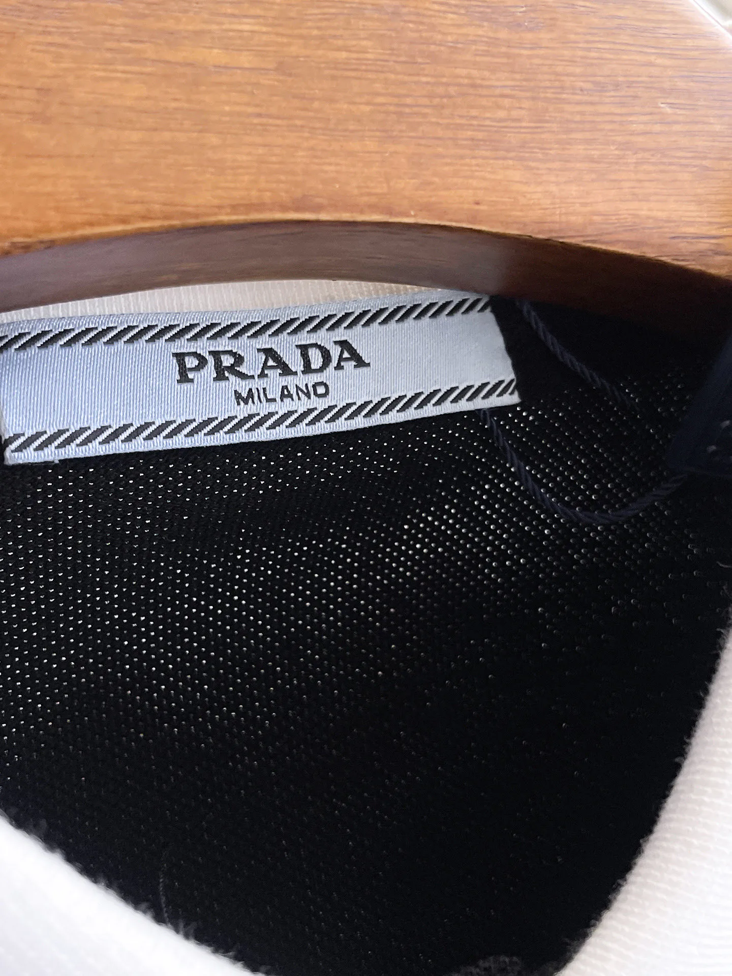 Рубашки Мужские Prada 17579648