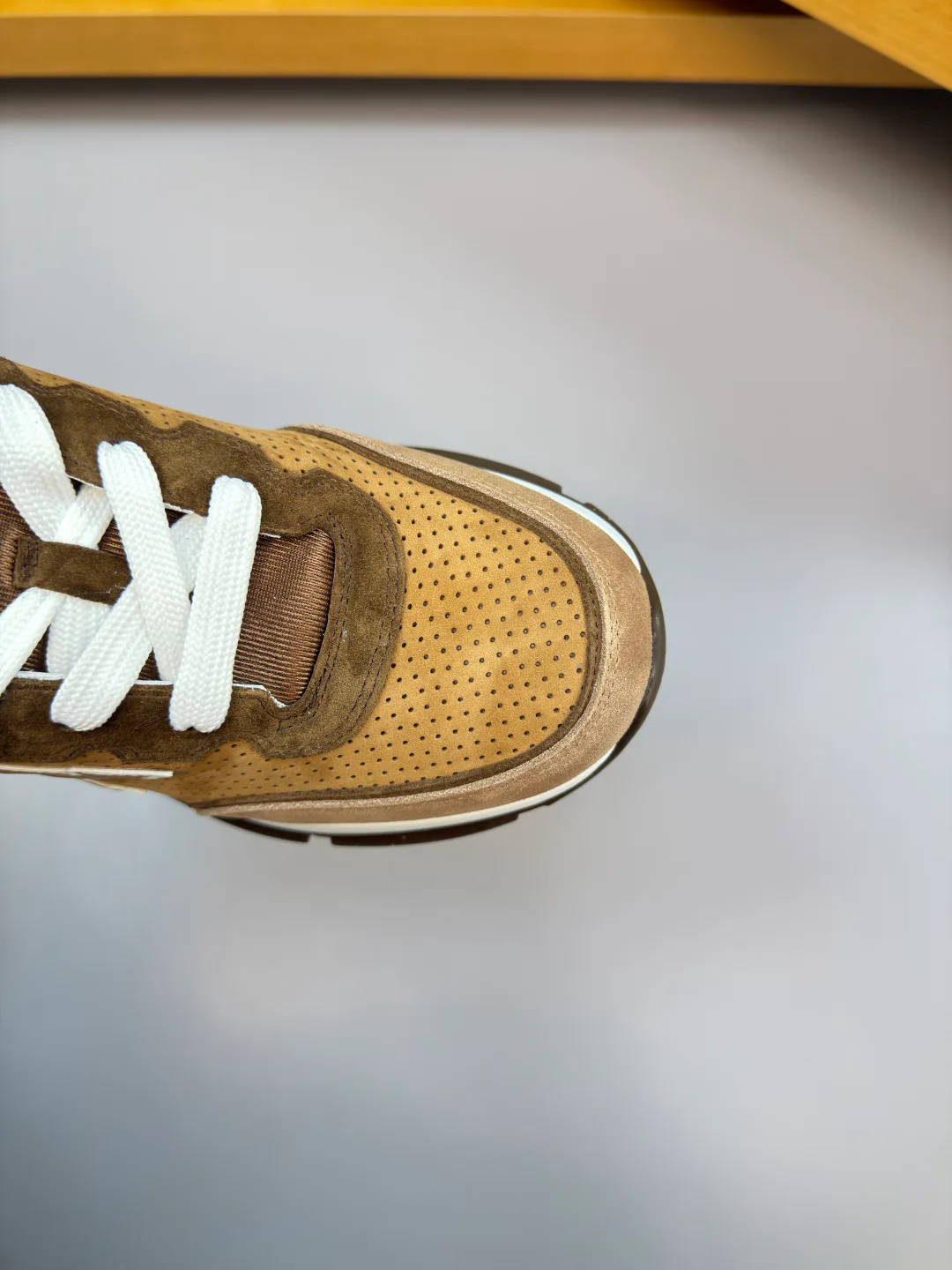 Кроссовки Мужские Louis Vuitton 9898480