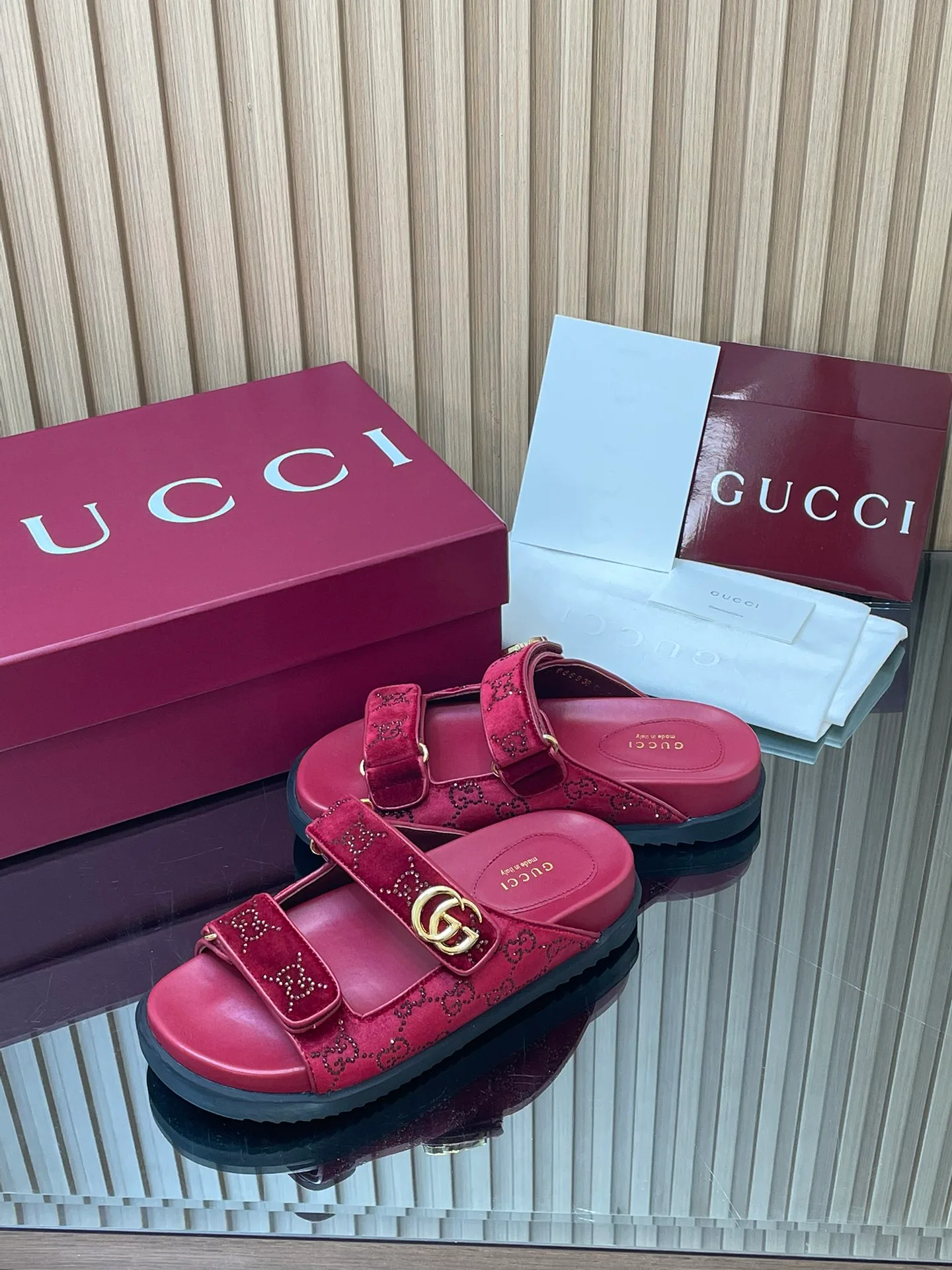 Шлепанцы Женские Gucci 3443572