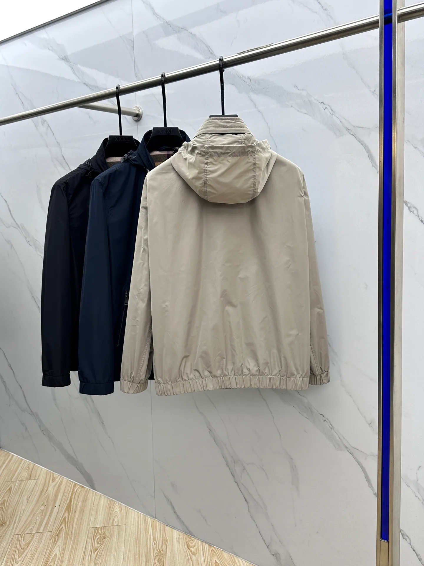 Куртки И Пуховики Мужские Burberry 18246780