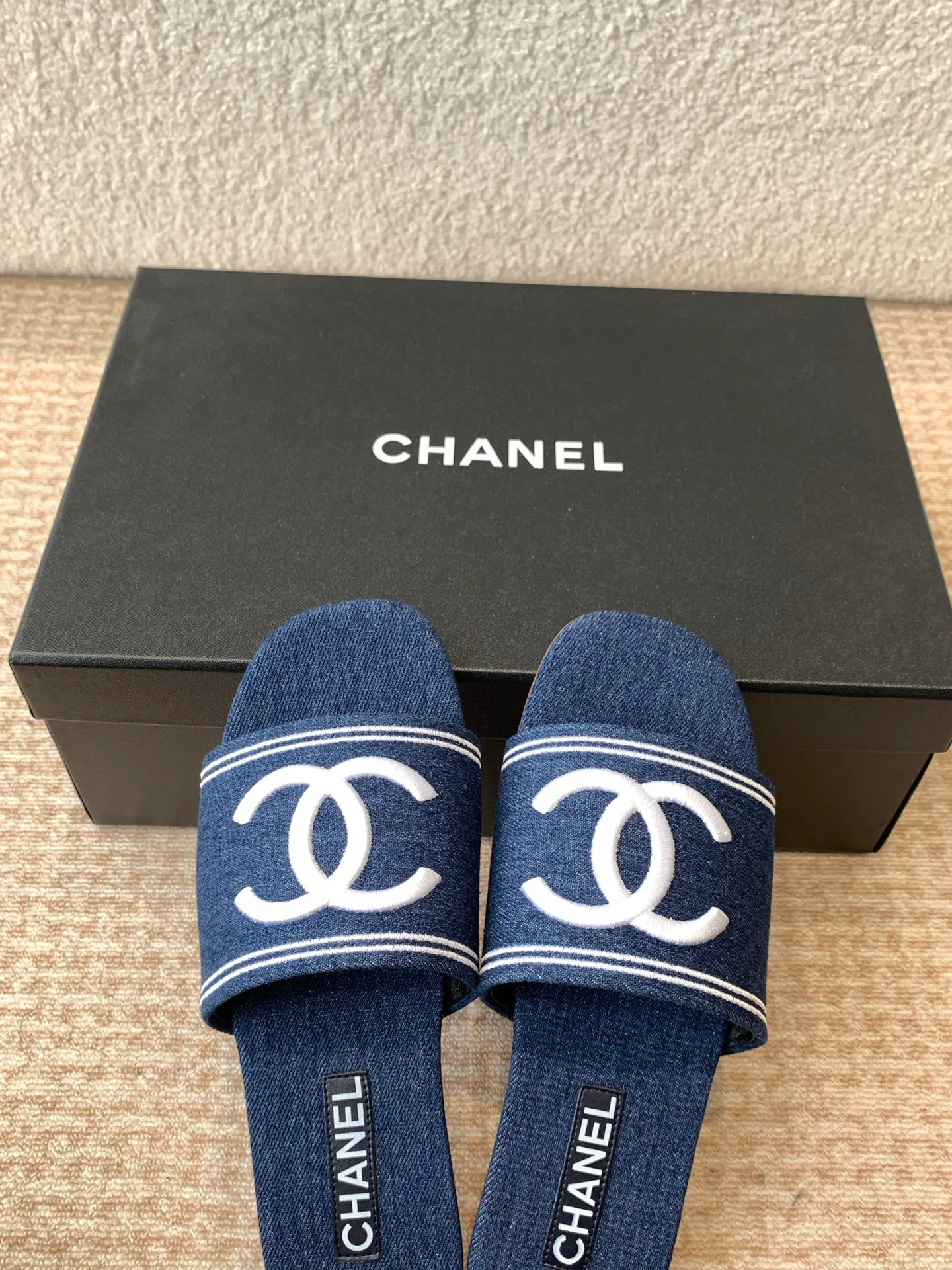 Шлепанцы Женские Chanel 20985