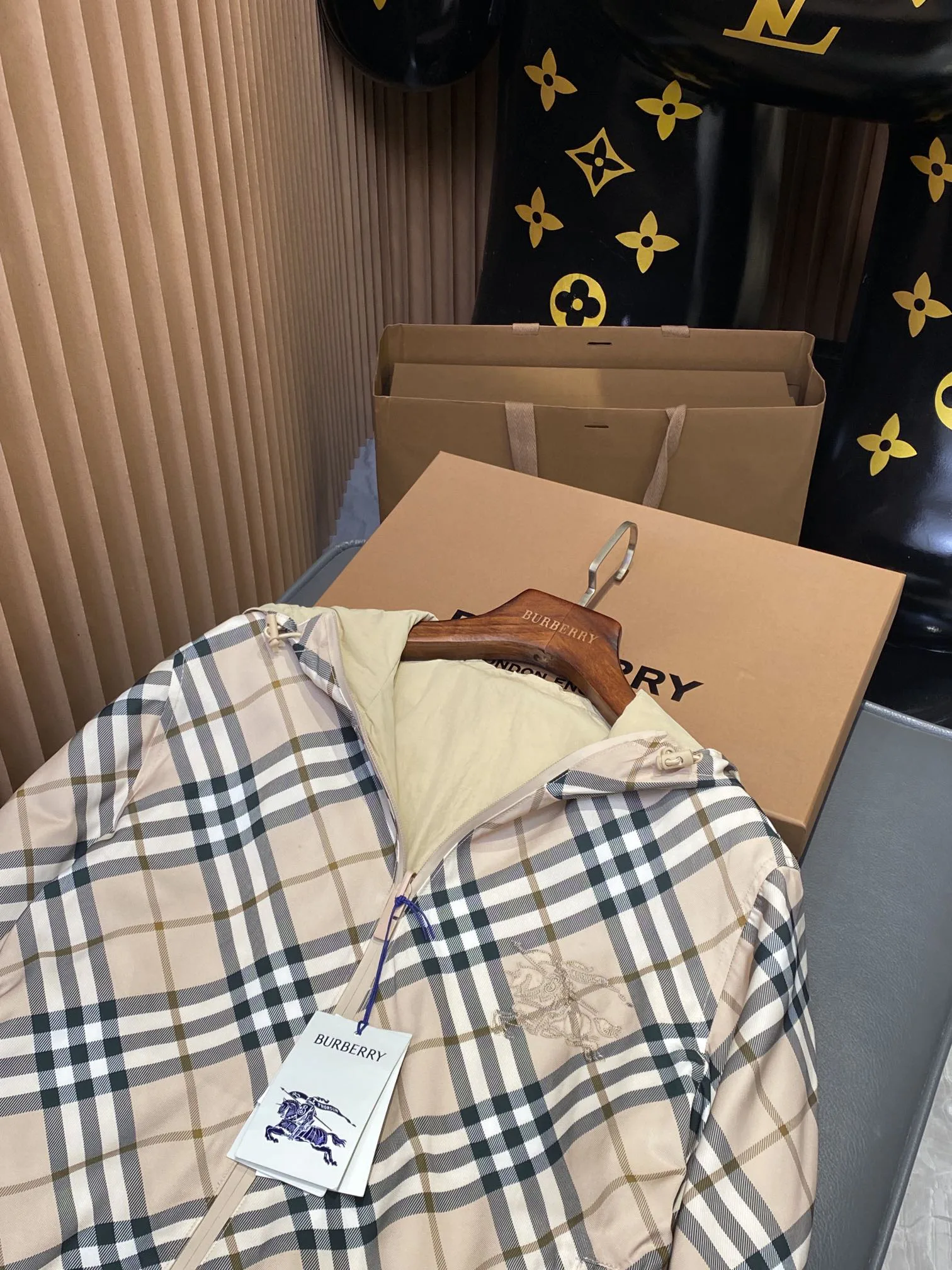 Куртки И Пуховики Мужские Burberry 13433005