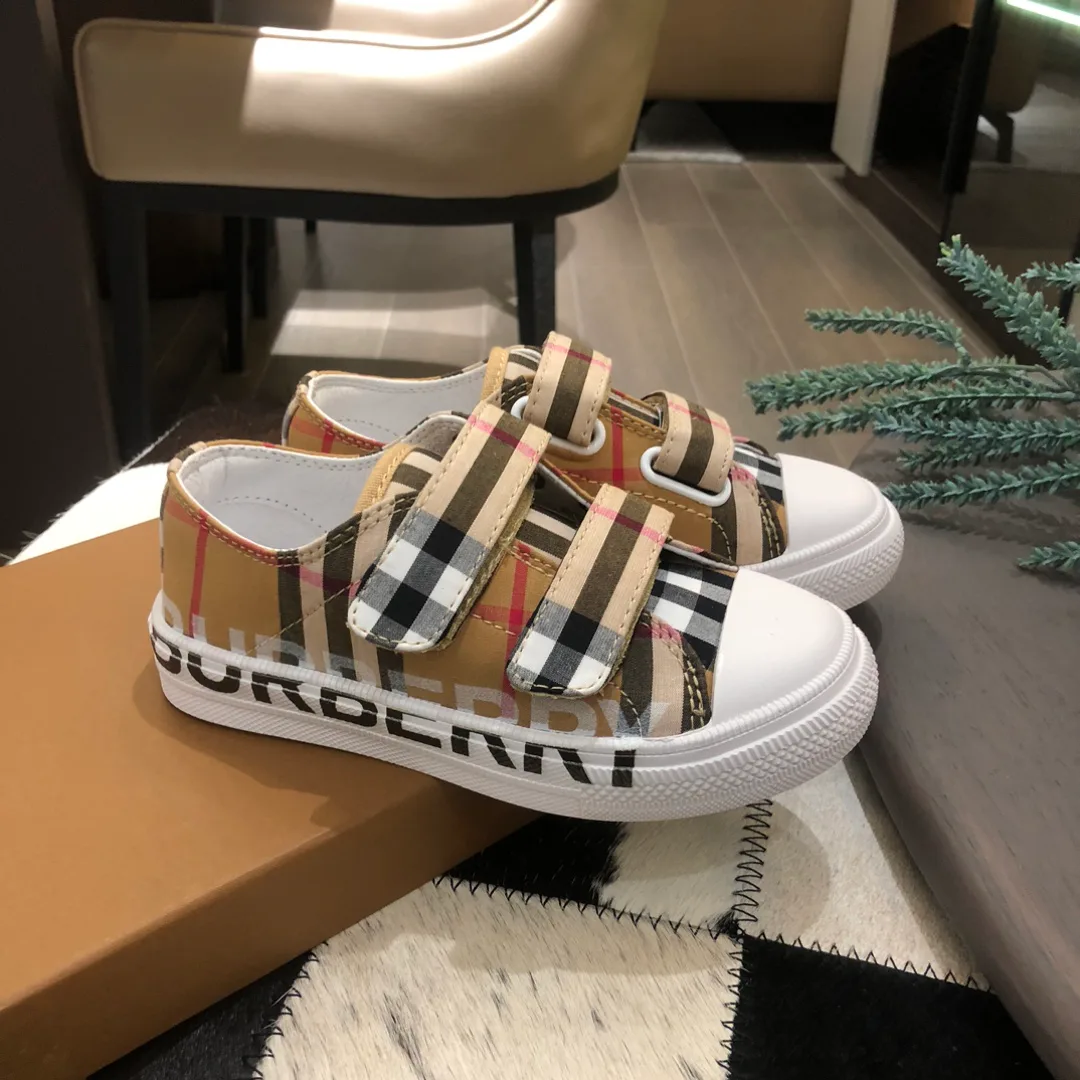 Кеды Женские Burberry 14802