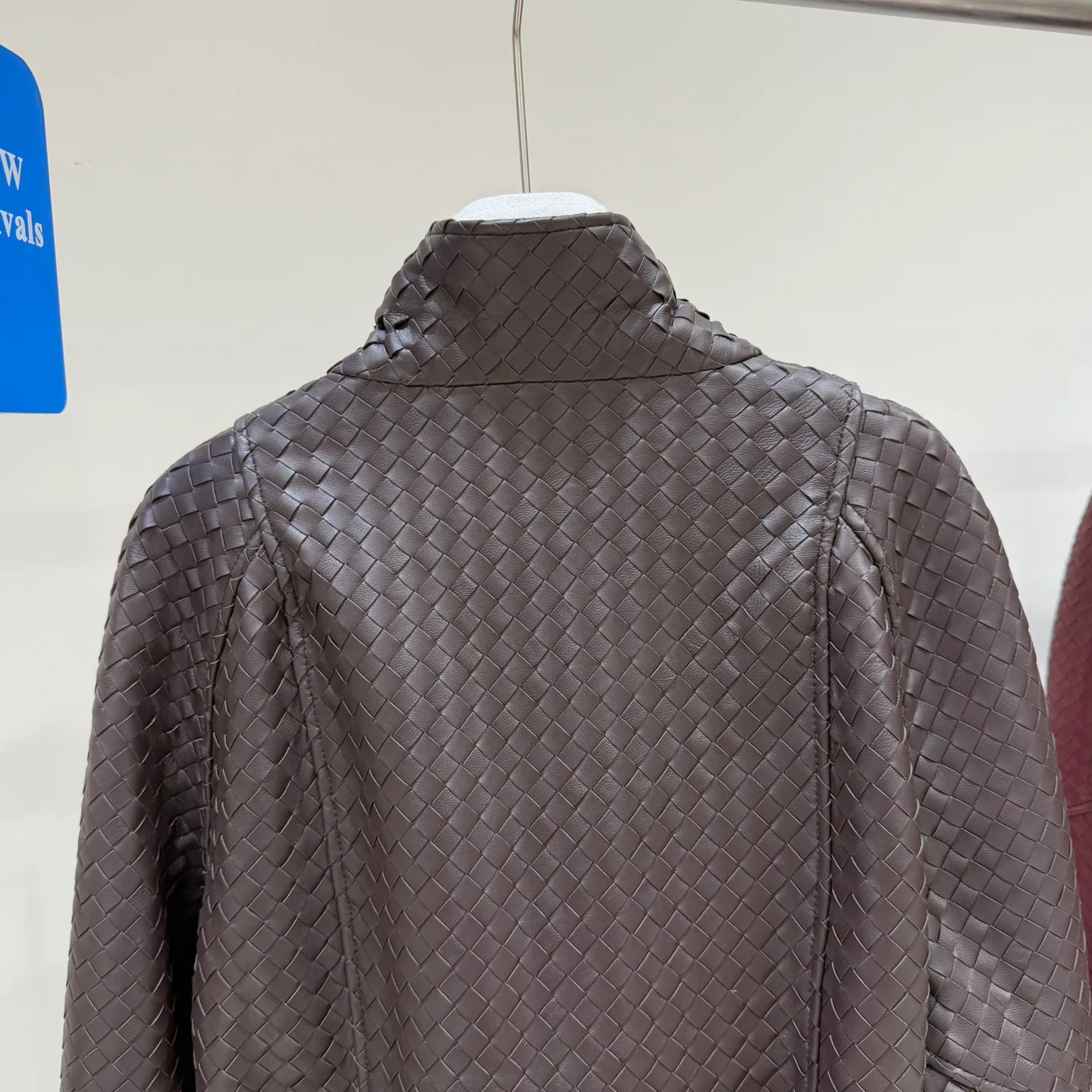 Кожаные Куртки И Дублёнки Женские Bottega Veneta 18115007