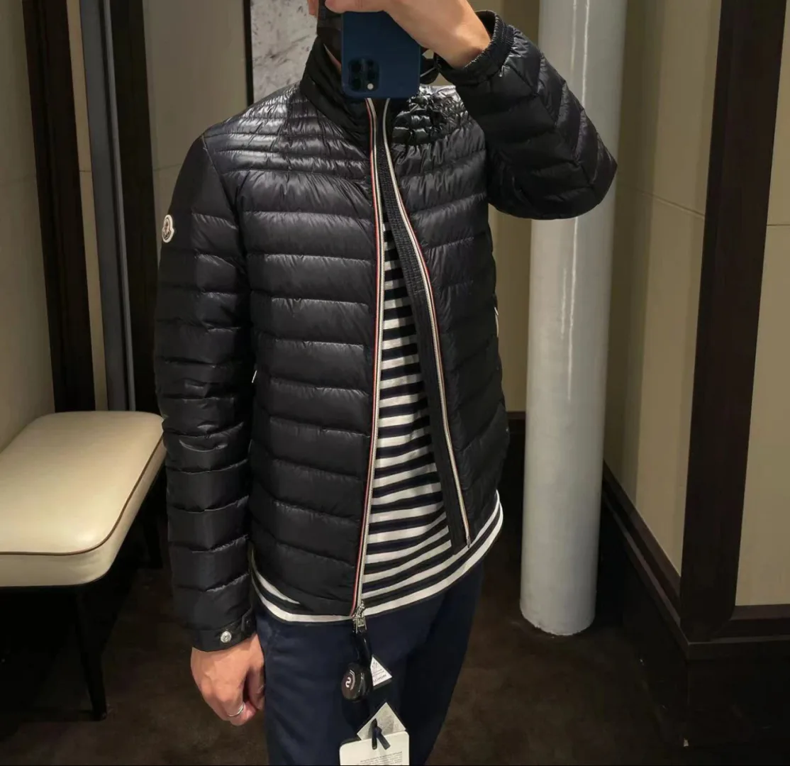 Куртки И Пуховики Мужские Moncler 112630