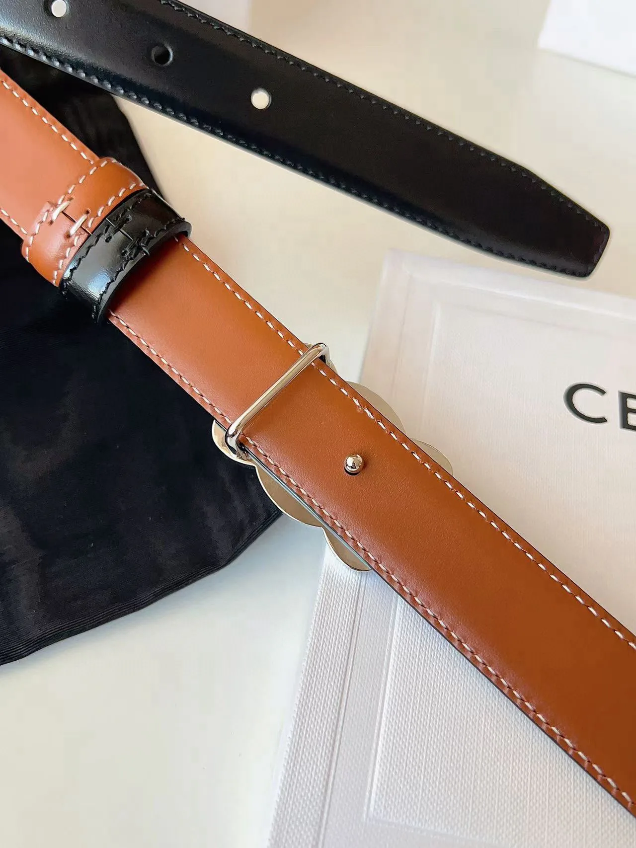 Ремни Celine 11704496
