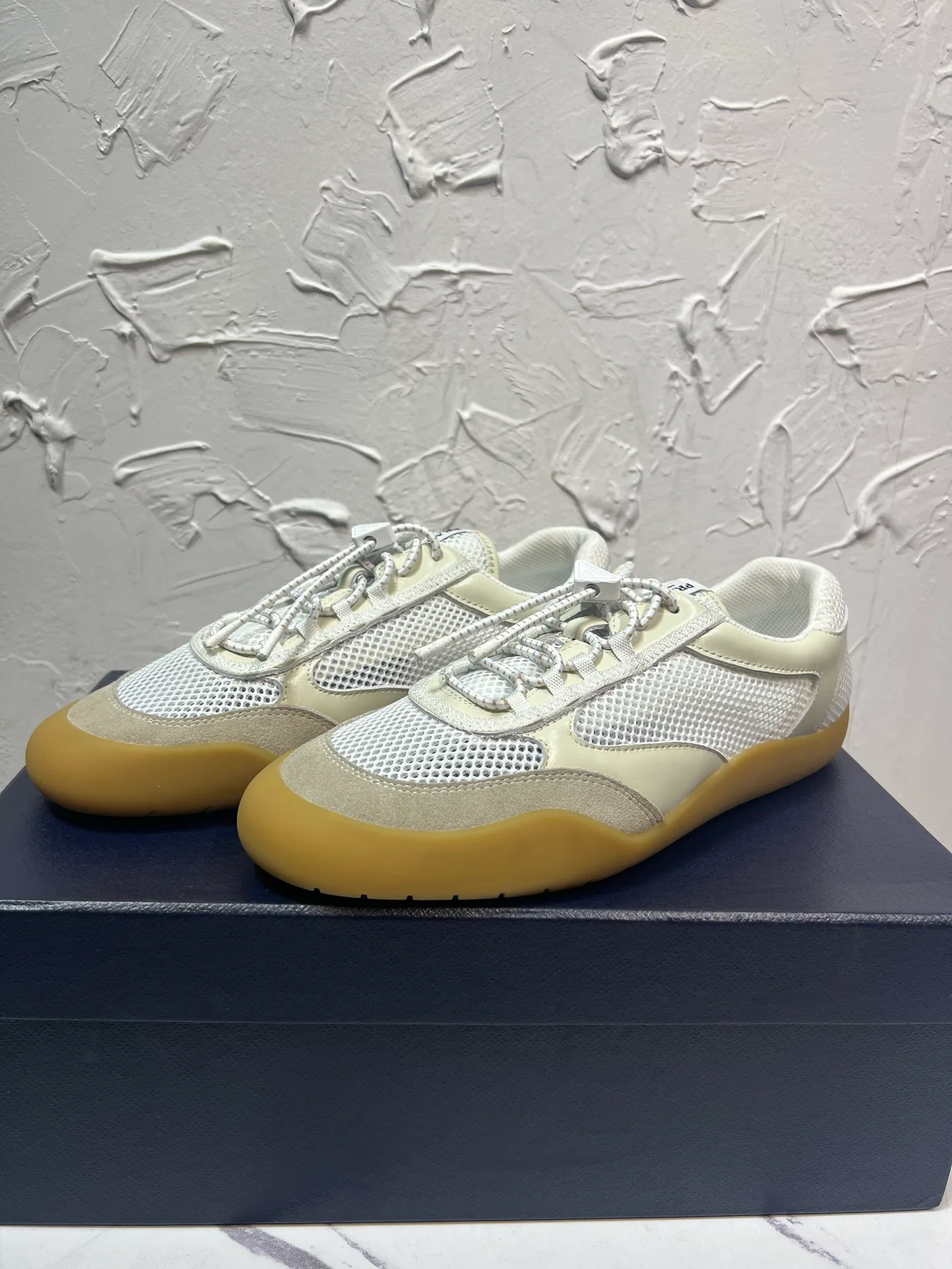 Кроссовки Мужские Prada 19570726