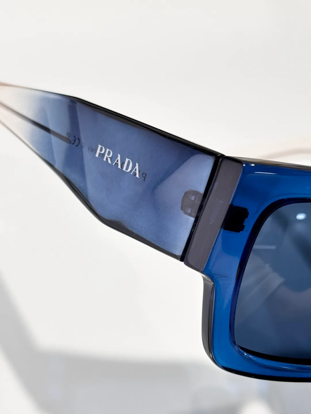 Очки Prada 954333