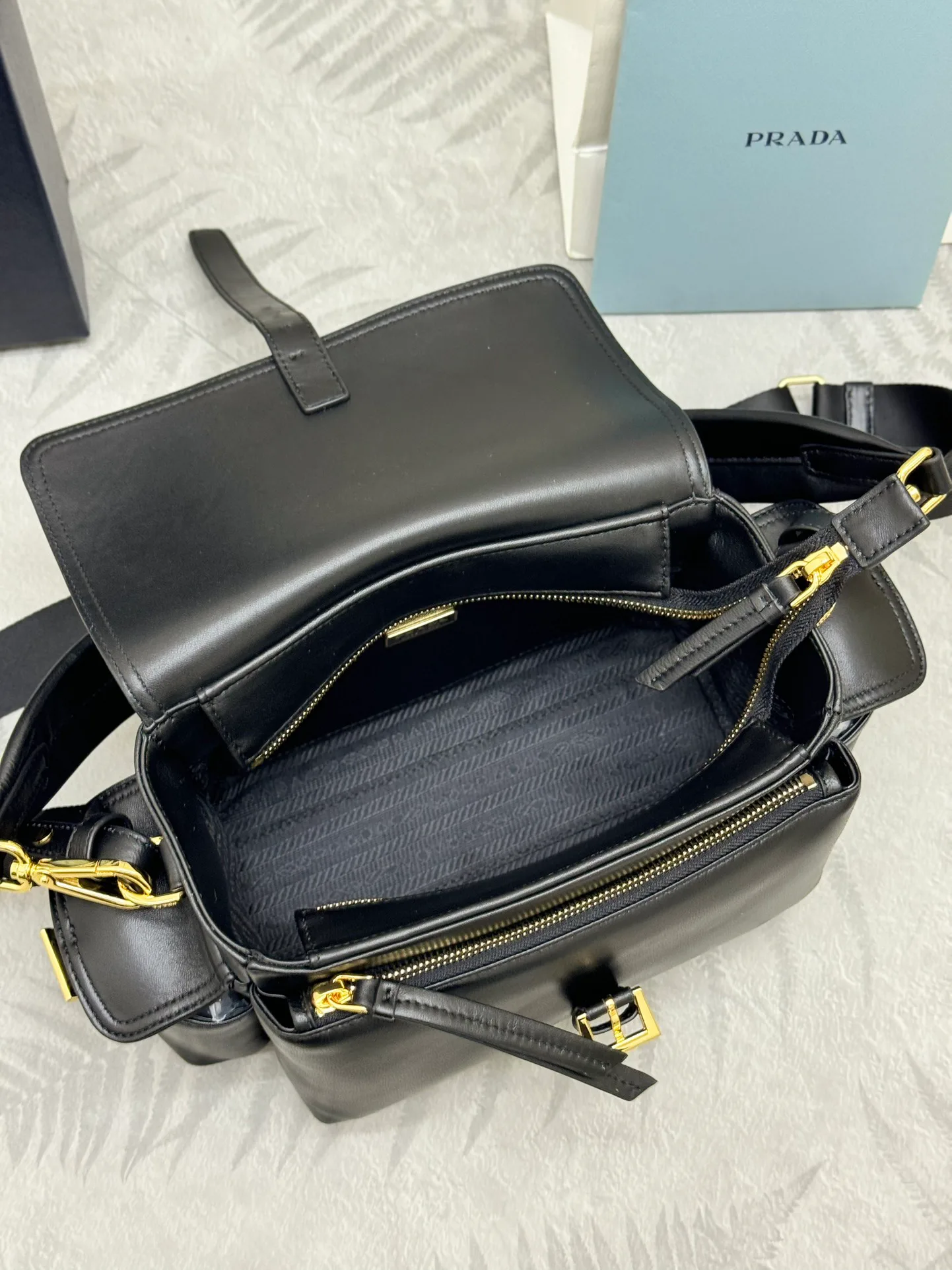 Сумки На Ремне Женские Prada 723950