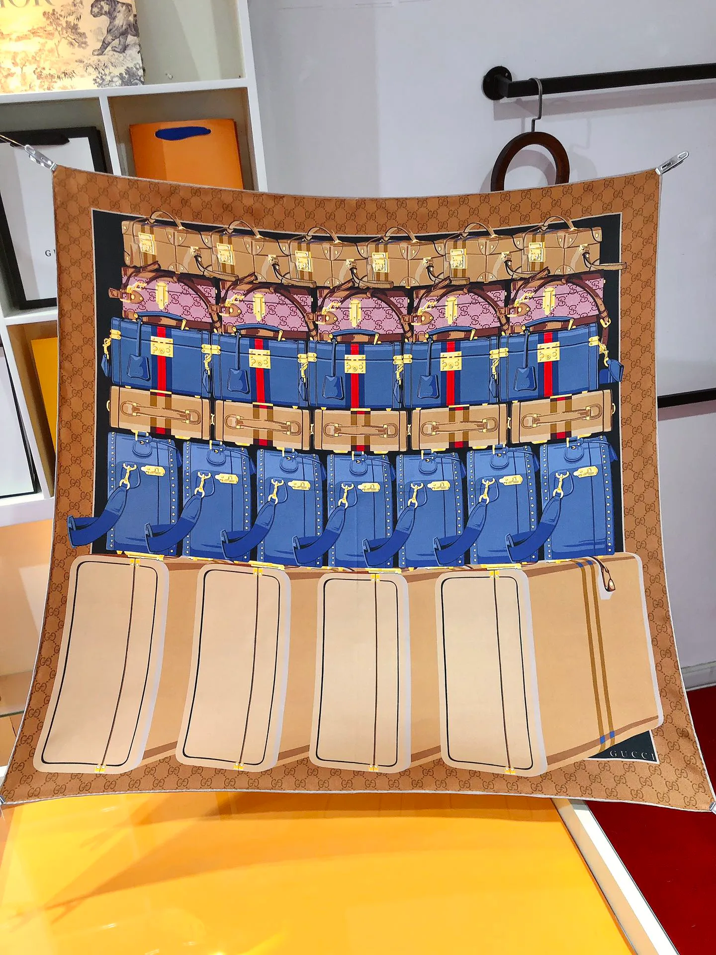 Шарфы Gucci 10174