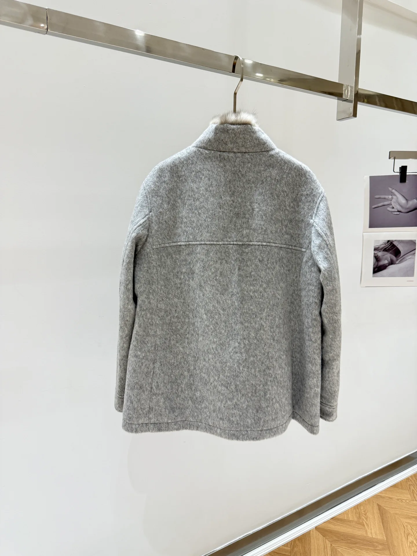 Куртки И Пуховики Женские Loro Piana 18699814
