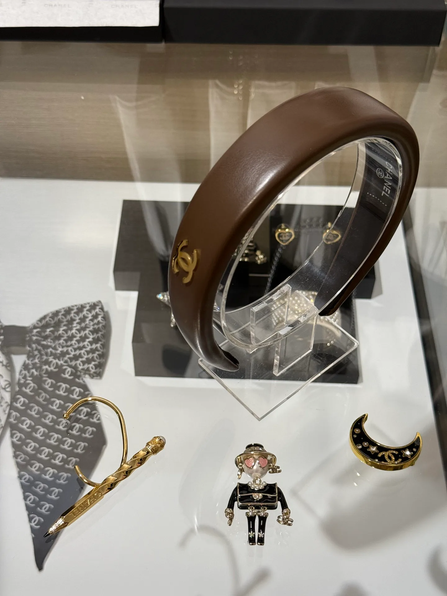 Головные Уборы Chanel 9292108