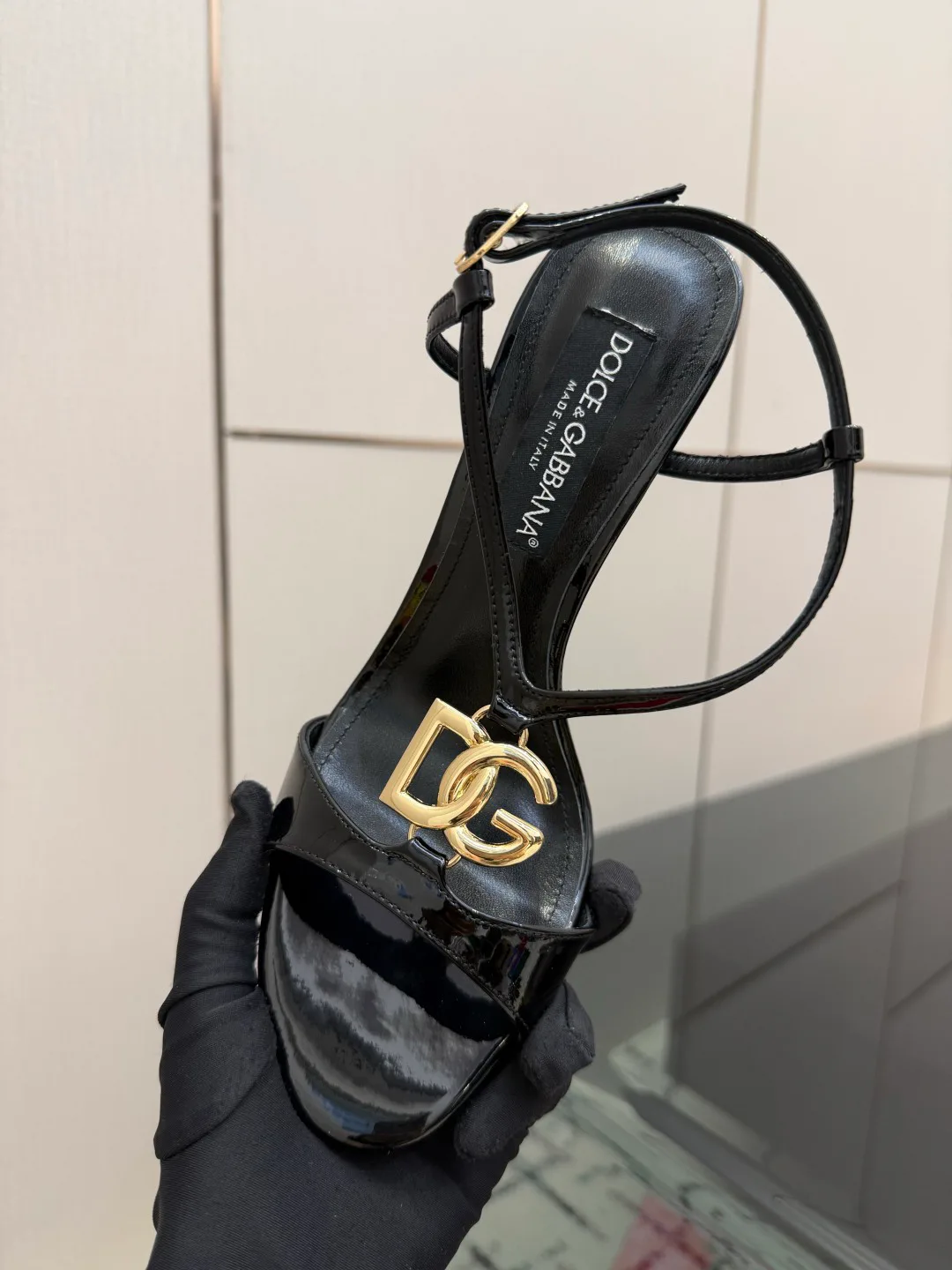 Босоножки Женские Dolce & Gabbana 18335953