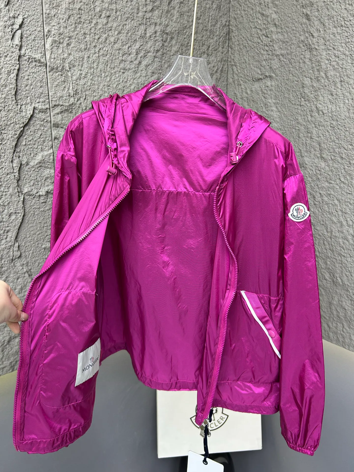 Куртки И Пуховики Женские Moncler 11862660