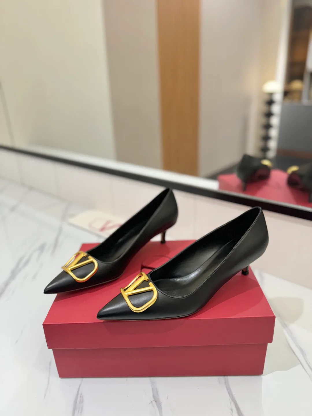 Босоножки Женские Valentino 11516280