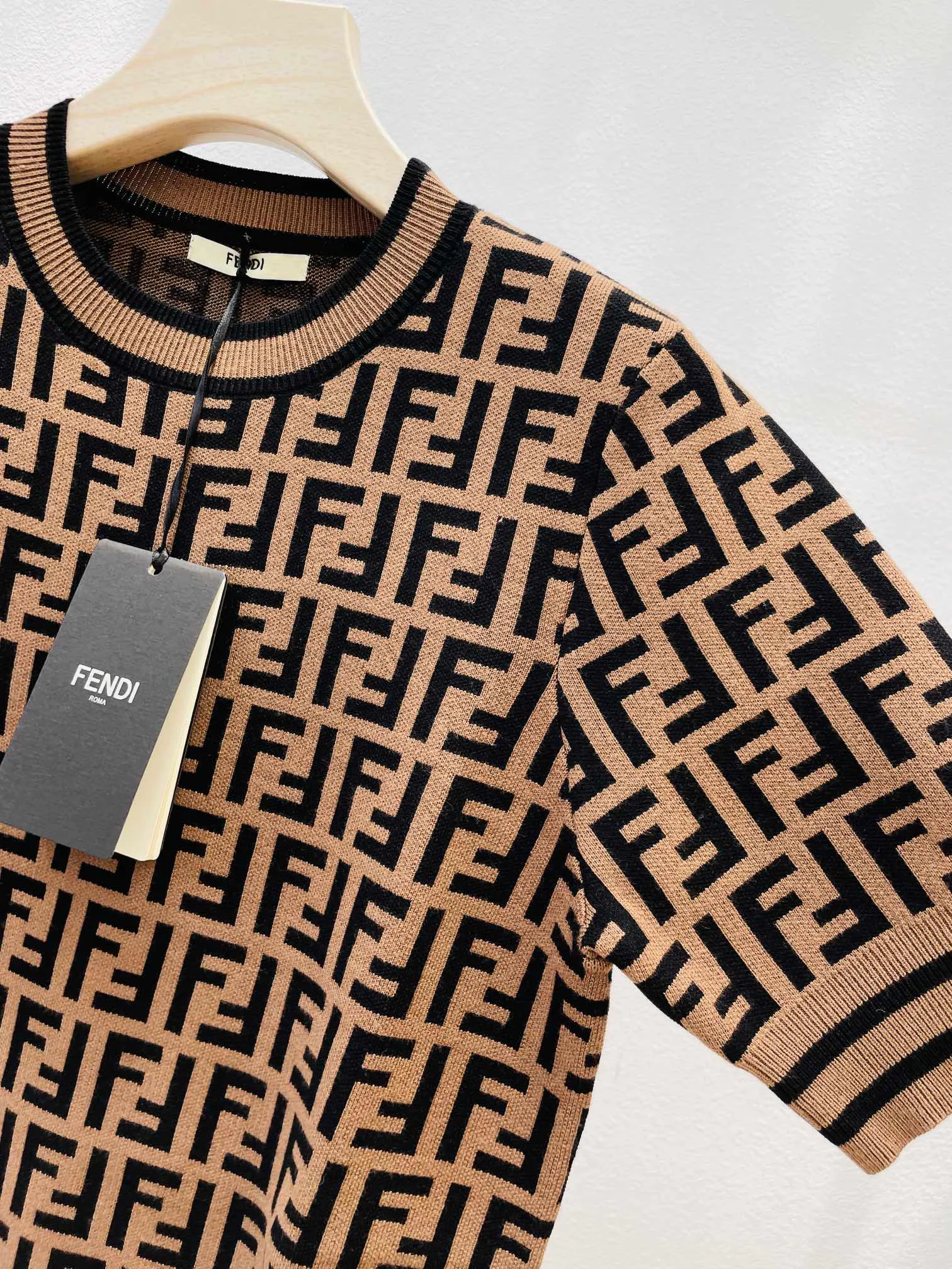 Футболки Женские Fendi 18326222