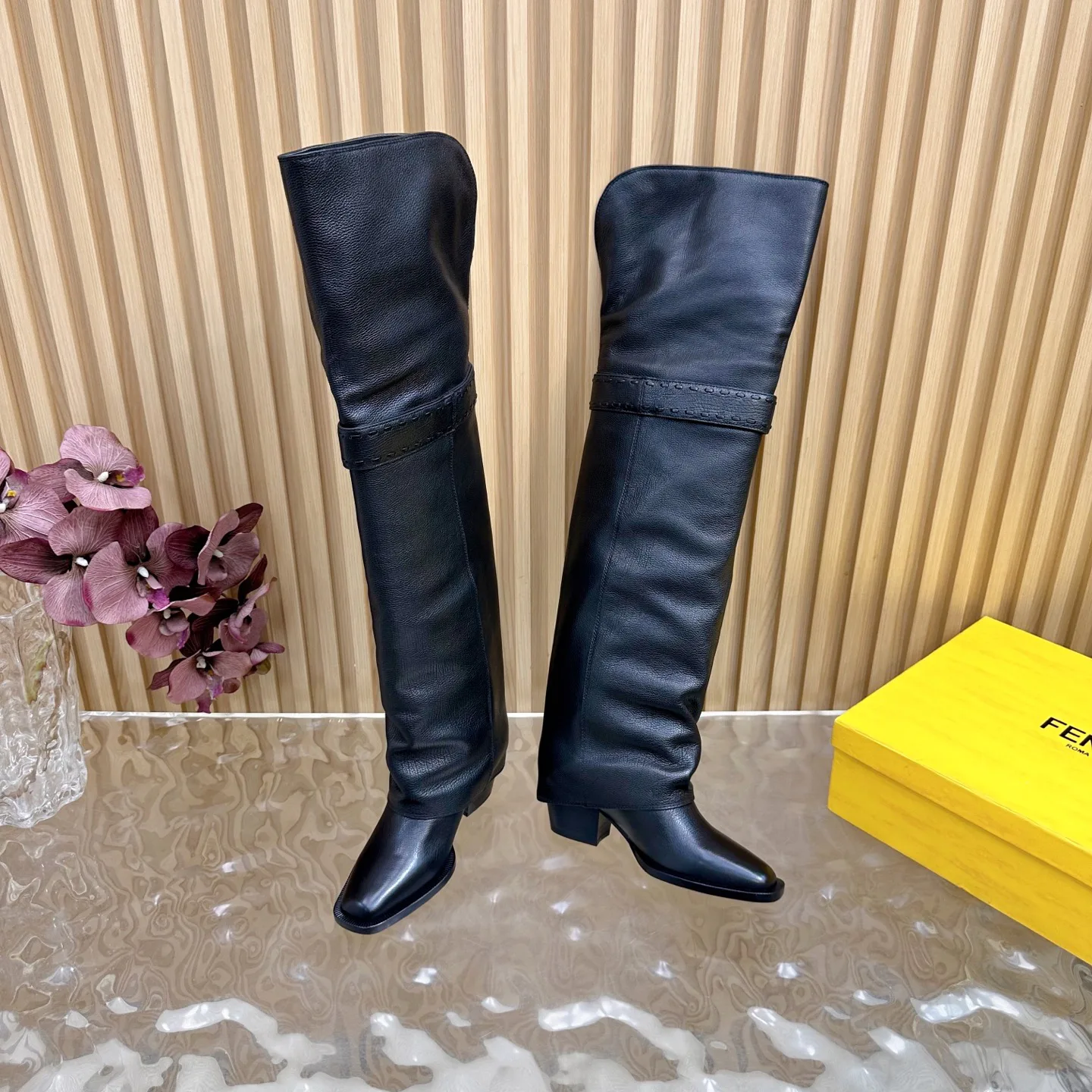 Сапоги Женские Fendi 18235462