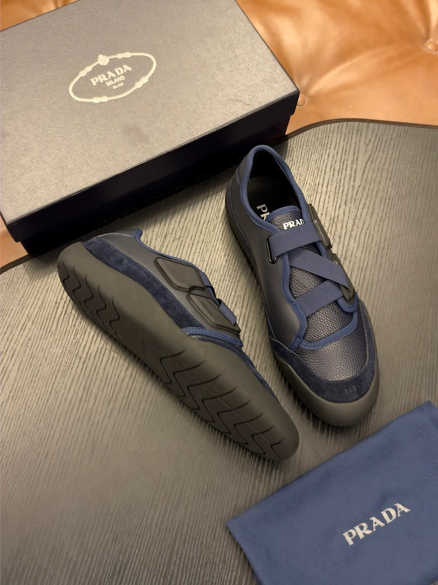 Кроссовки Мужские Prada 19700014