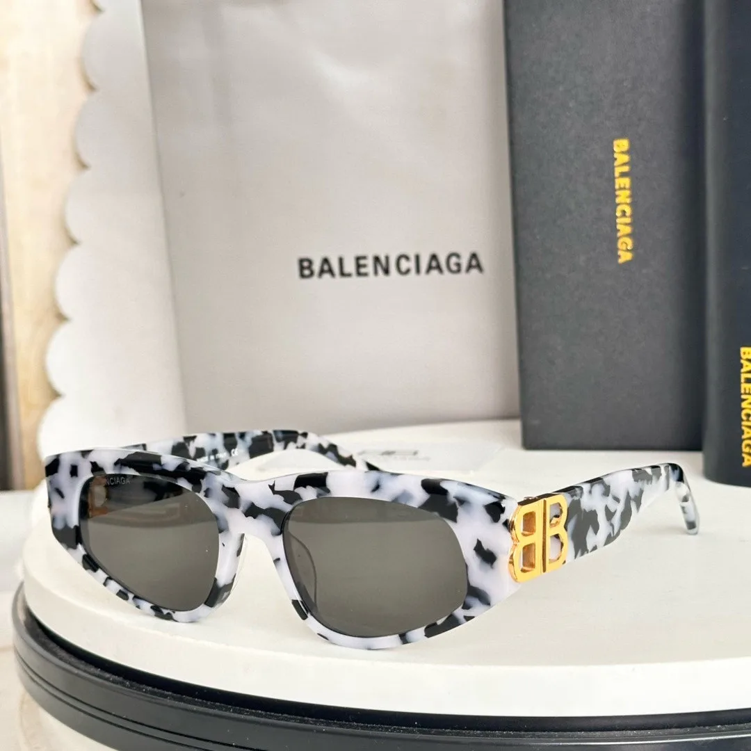 Очки Balenciaga 10379581