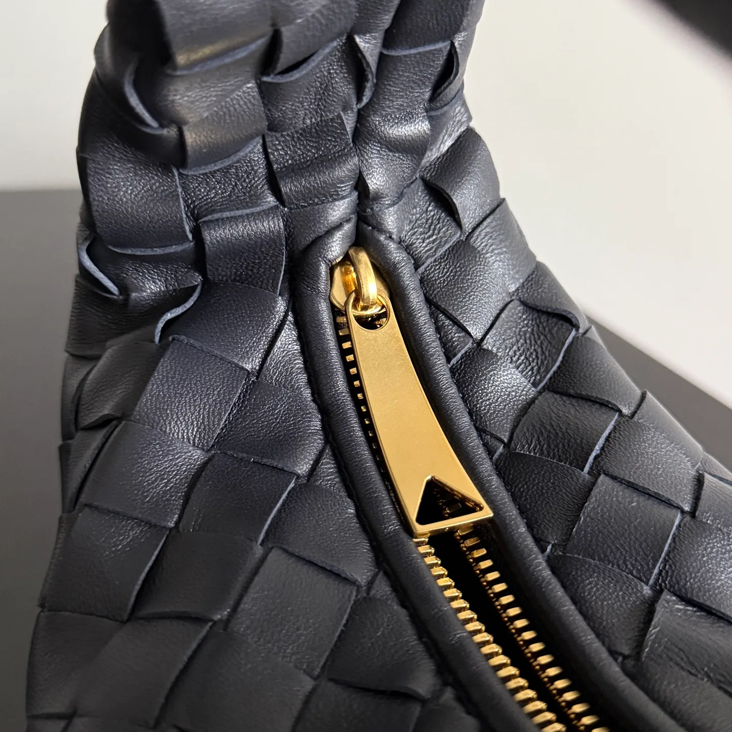 Классические Сумки Женские Bottega Veneta 12613597
