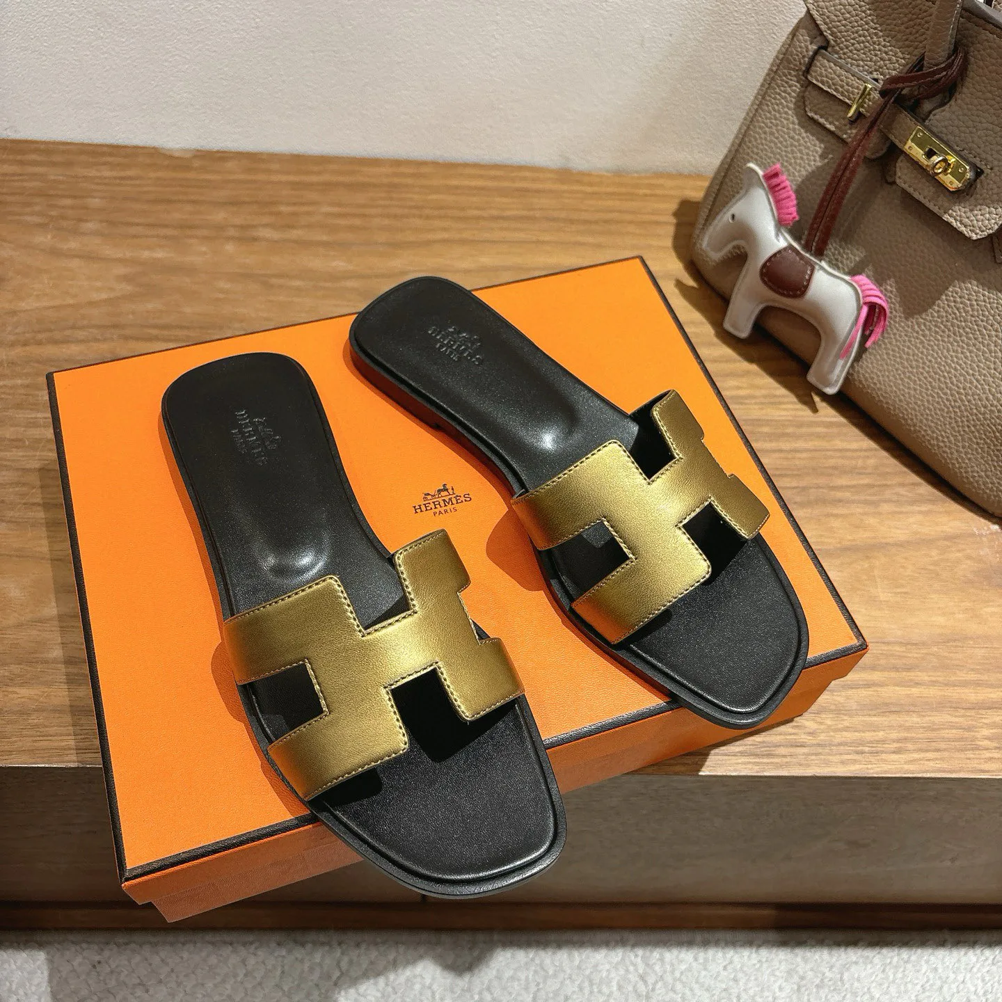 Шлепанцы Женские Hermes 396978